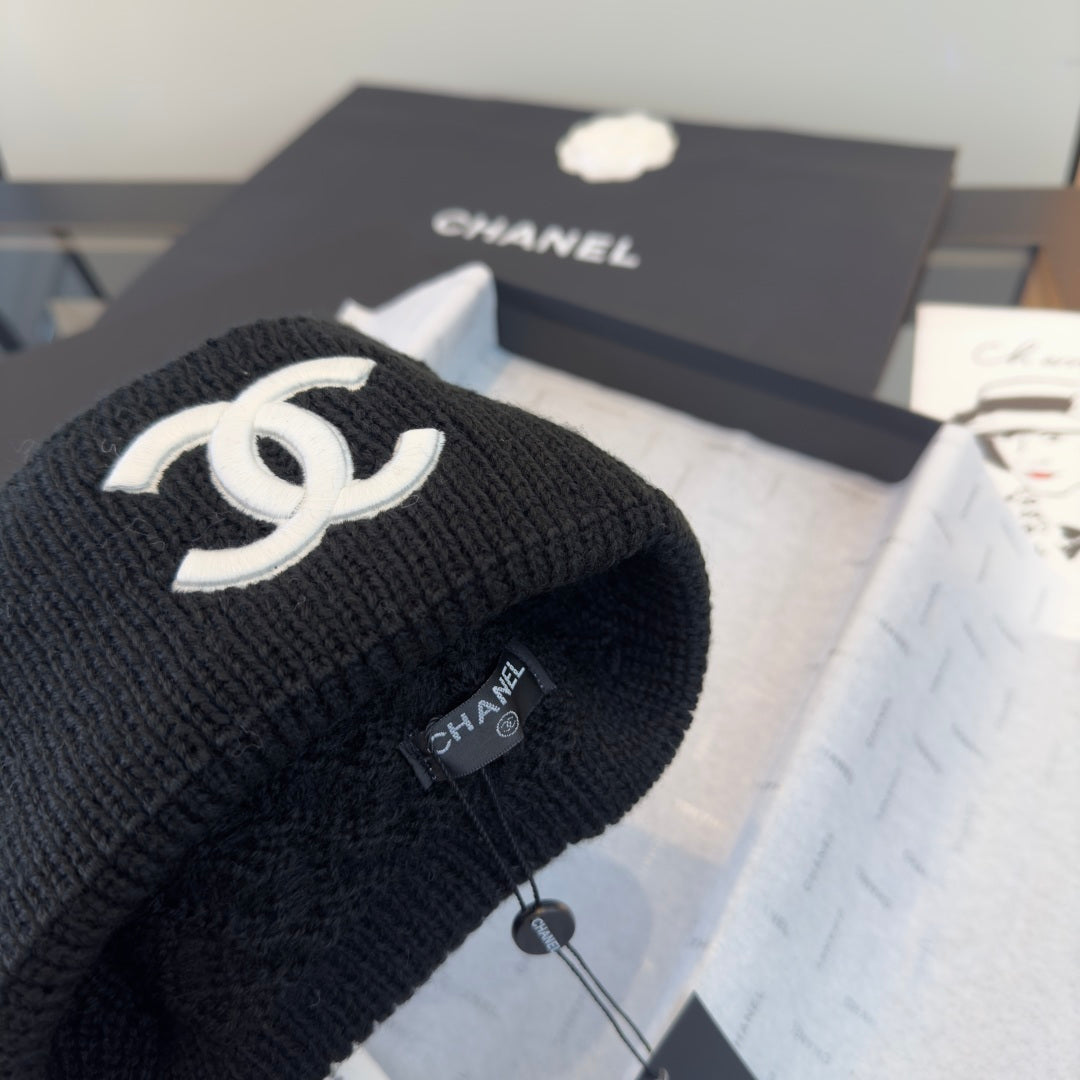 Chanel Beanie - image 8