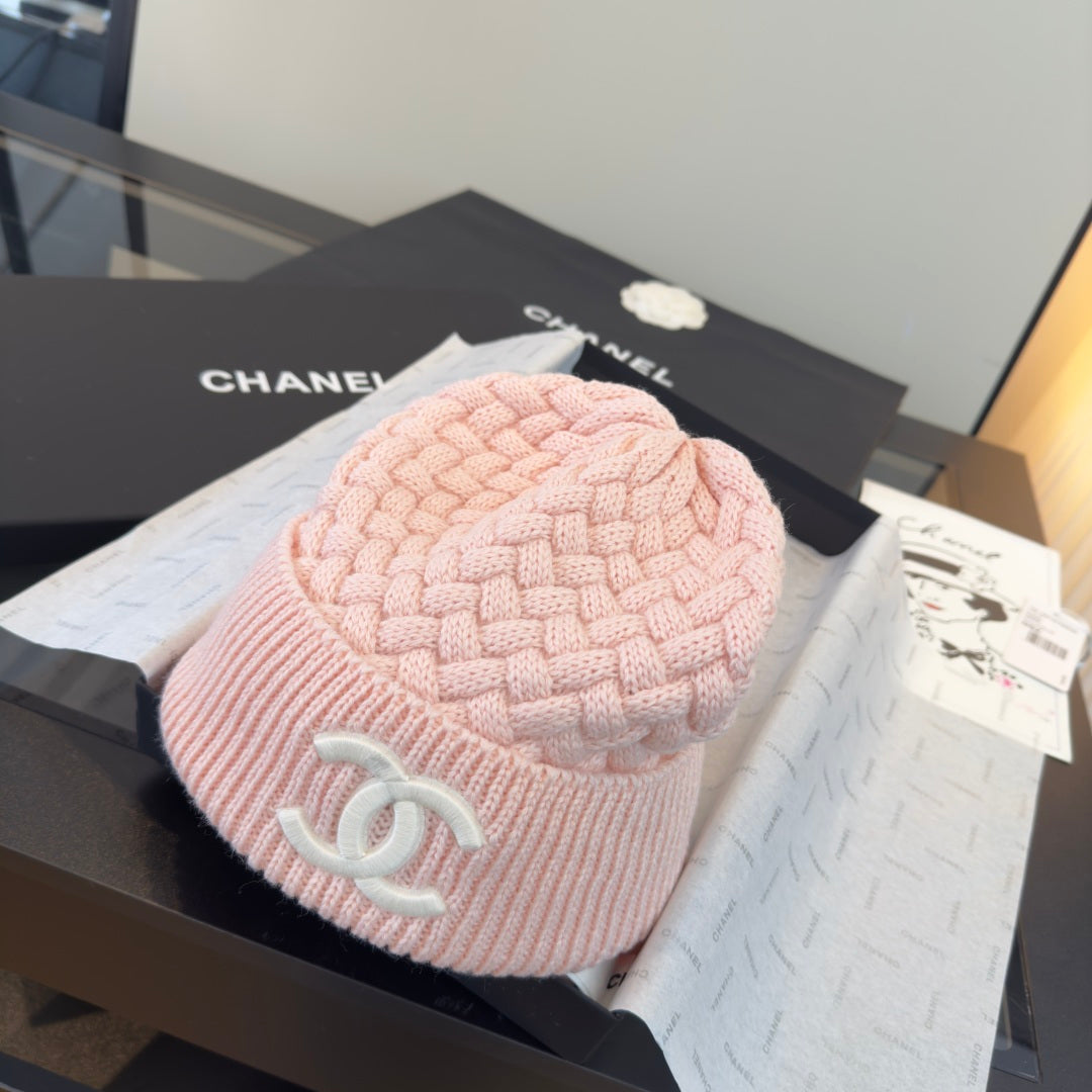 Chanel Beanie - image 4