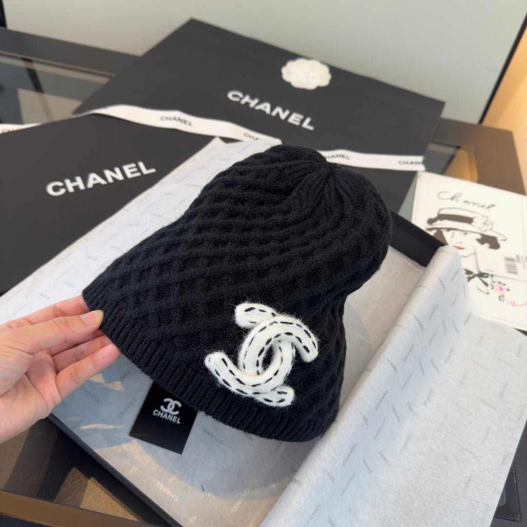 Chanel Beanie - image 6