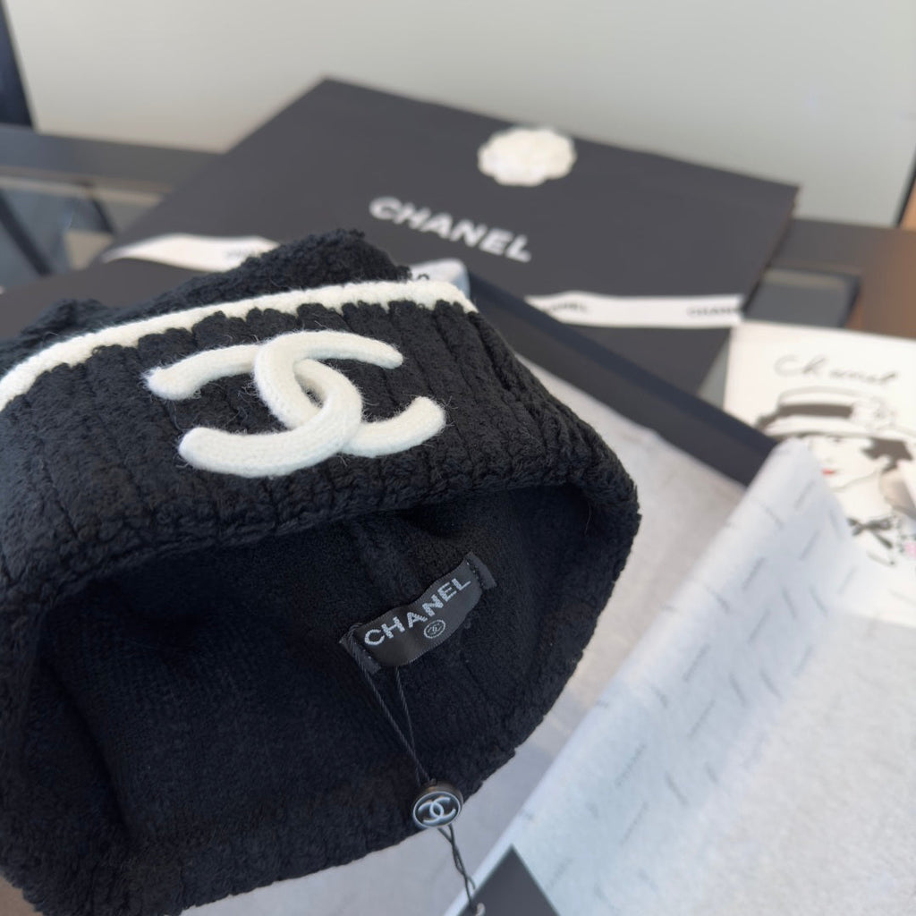Chanel Beanie - image 7