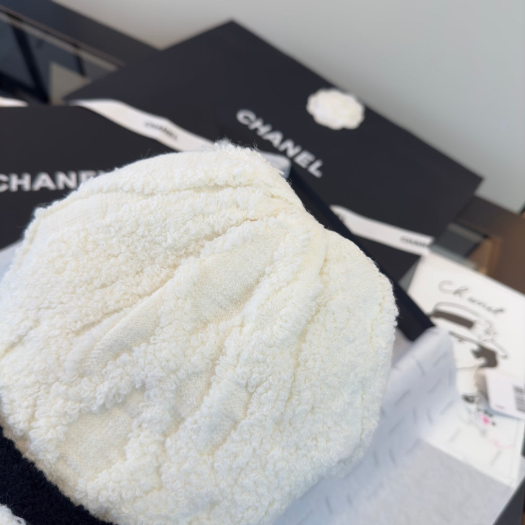 Chanel Beanie - image 6
