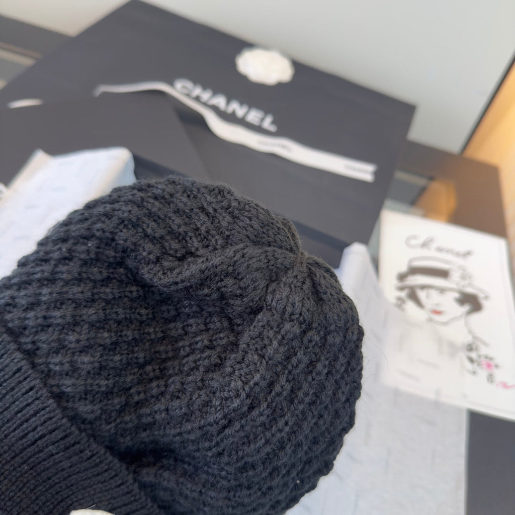 Chanel Beanie - image 7
