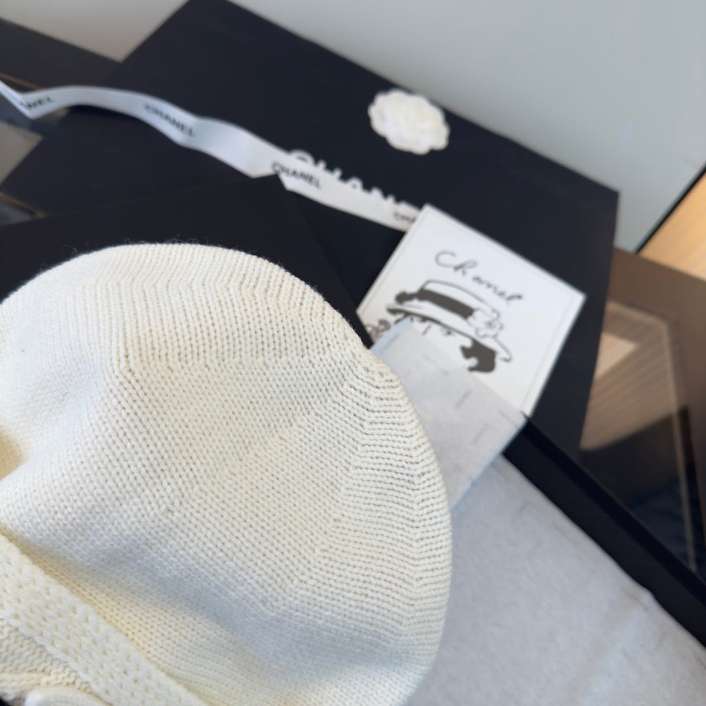 Chanel Beanie - image 8