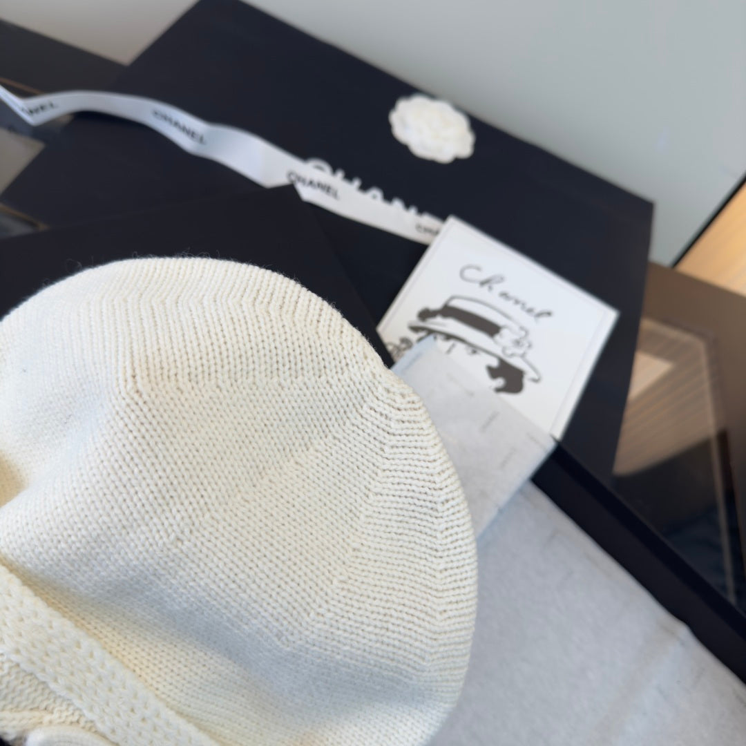 Chanel Beanie - image 8