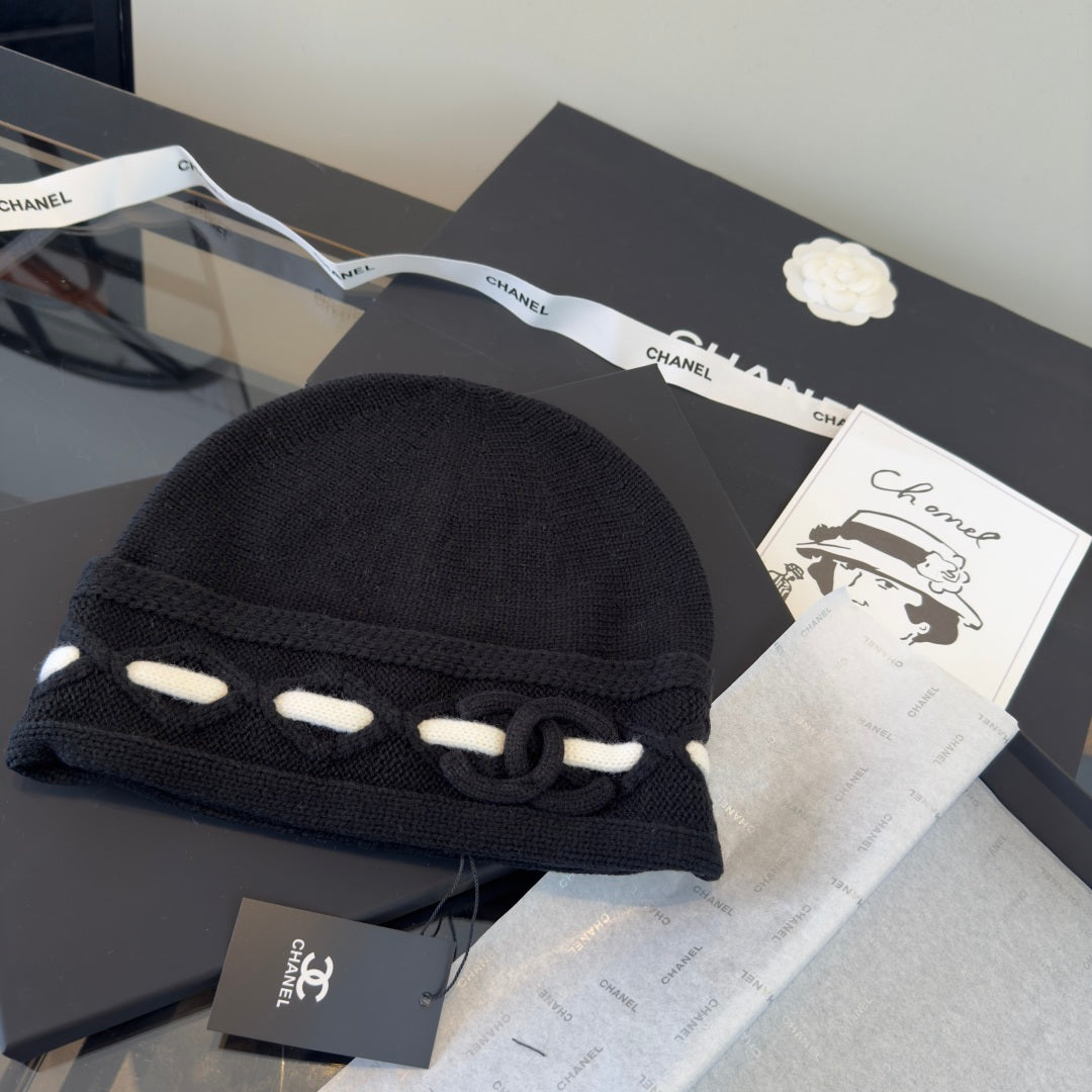 Chanel Beanie - image 4