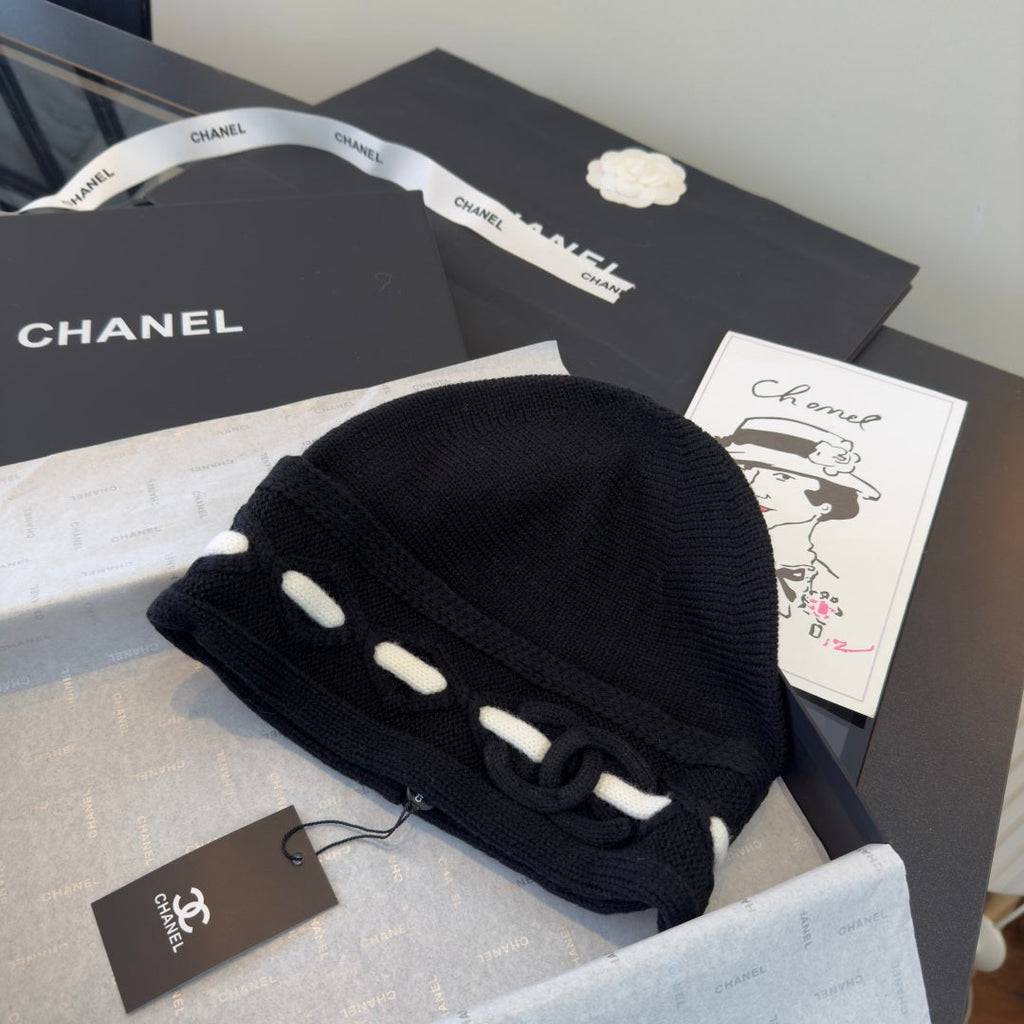 Chanel Beanie - image 5