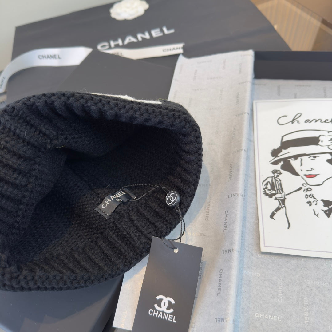 Chanel Beanie - image 9
