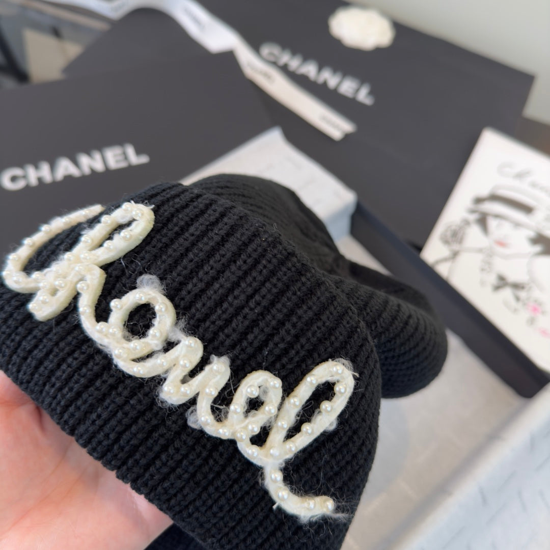 Chanel Beanie - image 8