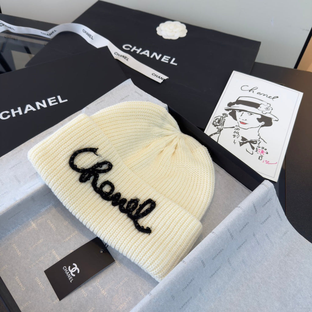 Chanel Beanie - image 4