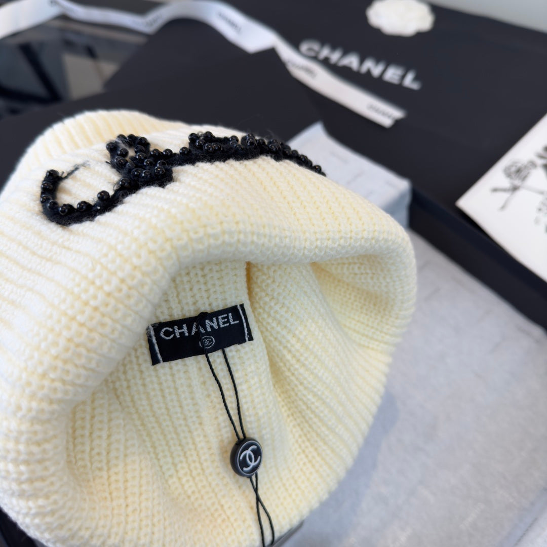 Chanel Beanie - image 8
