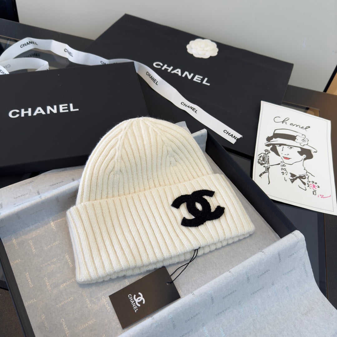 Chanel Beanie - image 4
