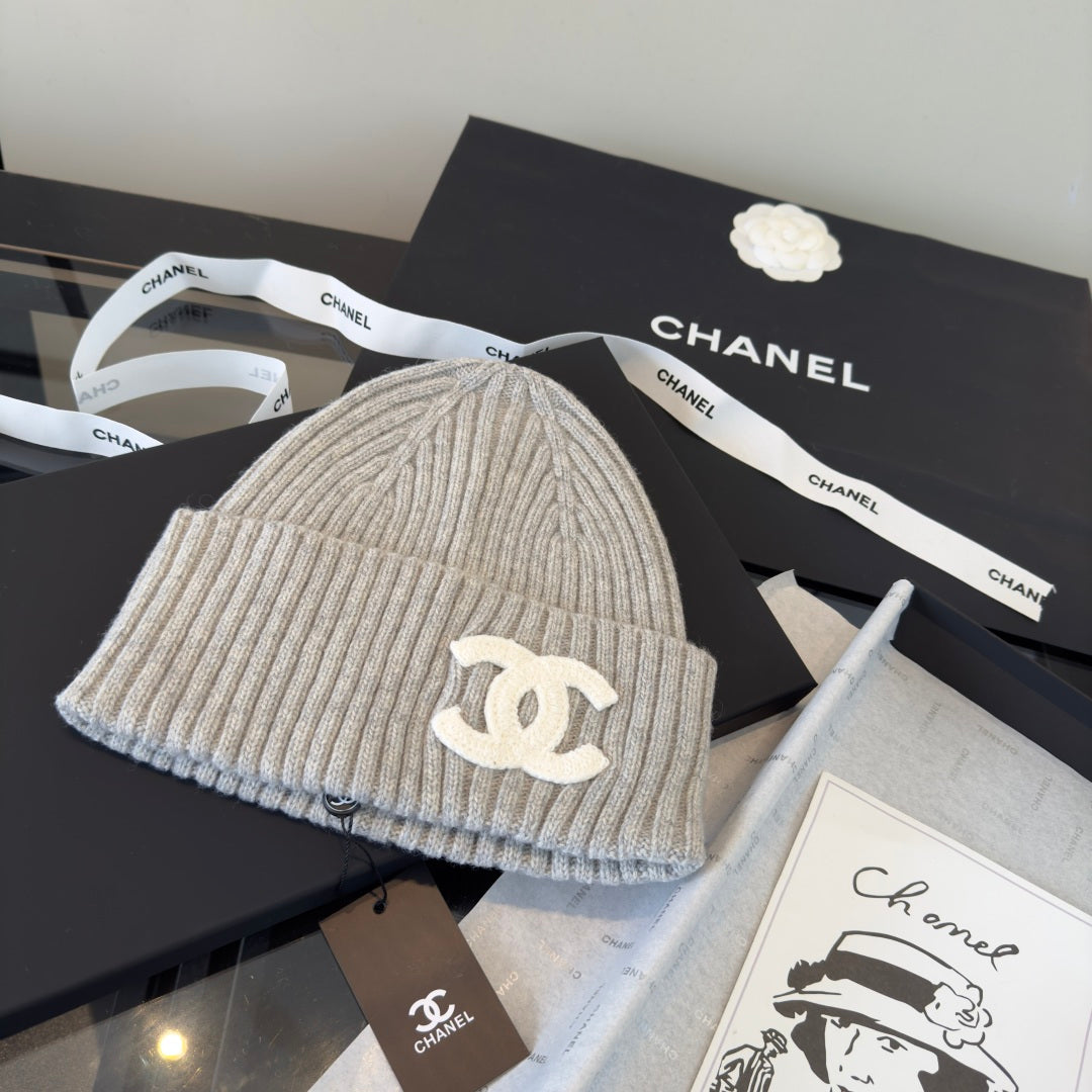 Chanel Beanie - image 4