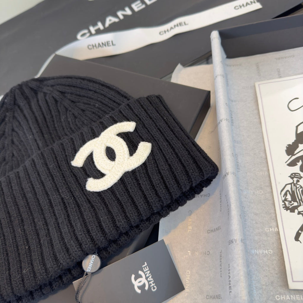 Chanel Beanie - image 7