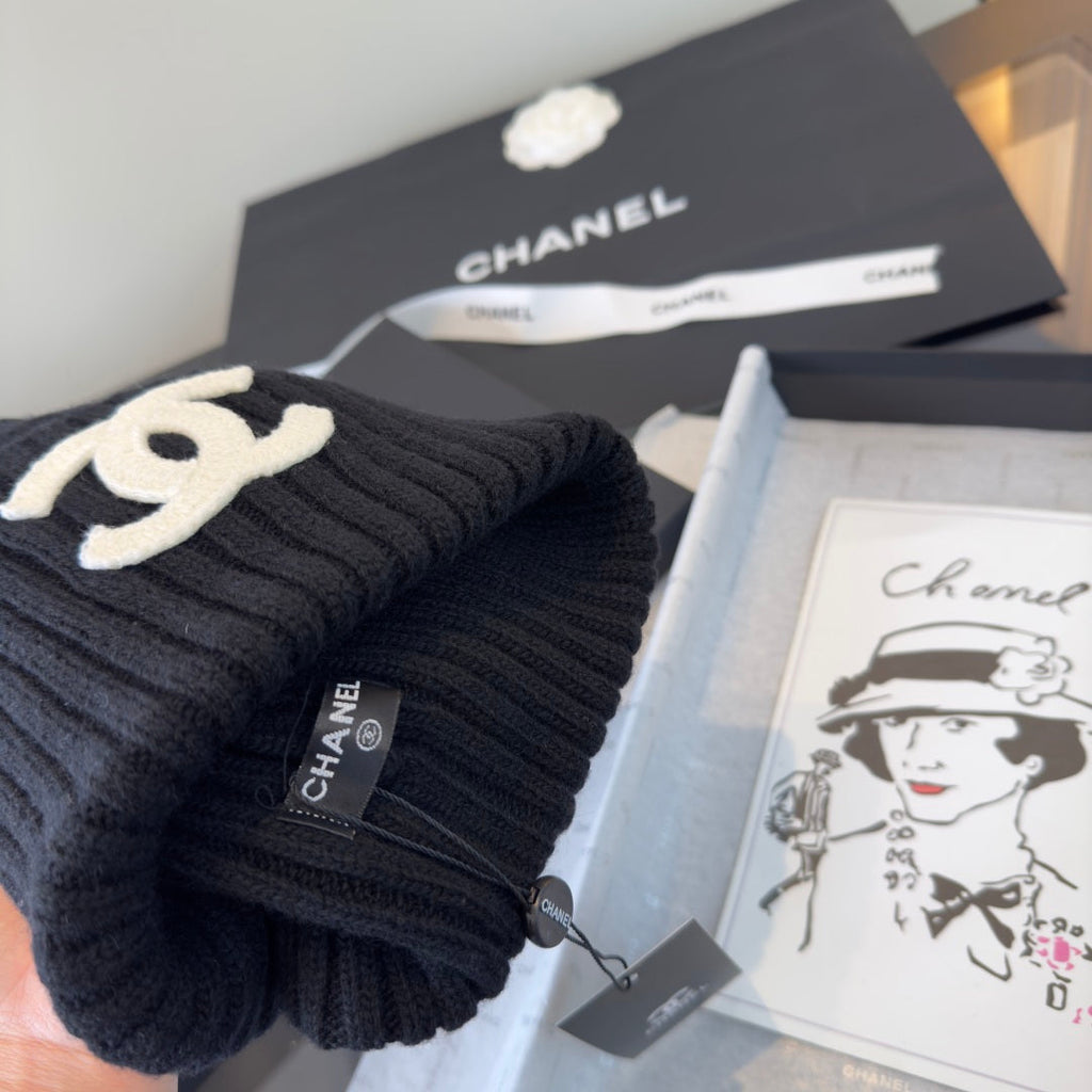 Chanel Beanie - image 8