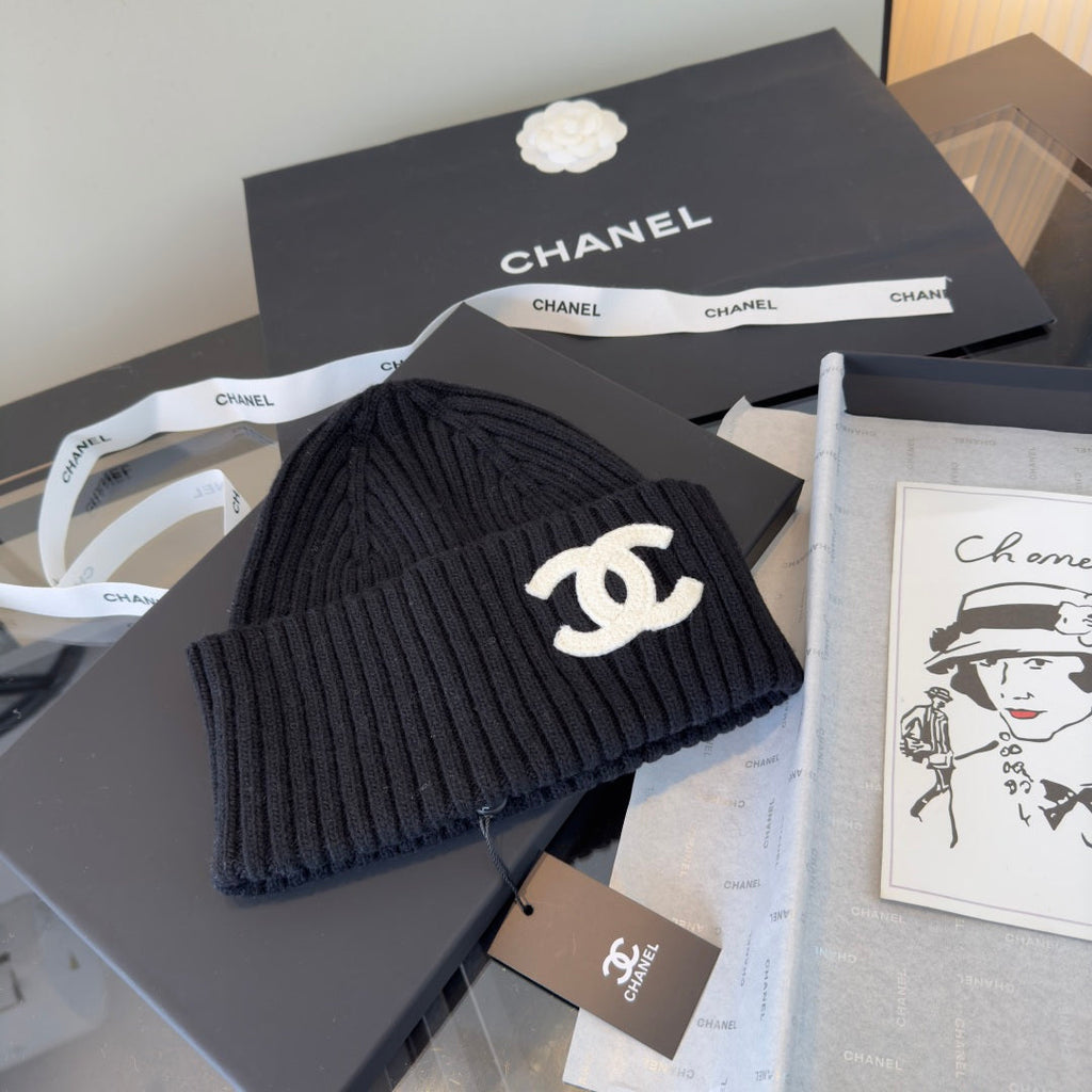 Chanel Beanie - image 4