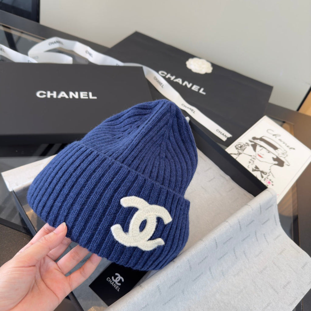 Chanel Beanie - image 4