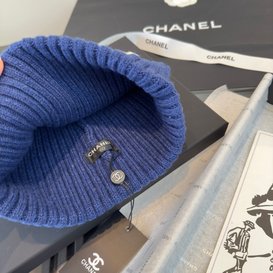 Chanel Beanie - image 8