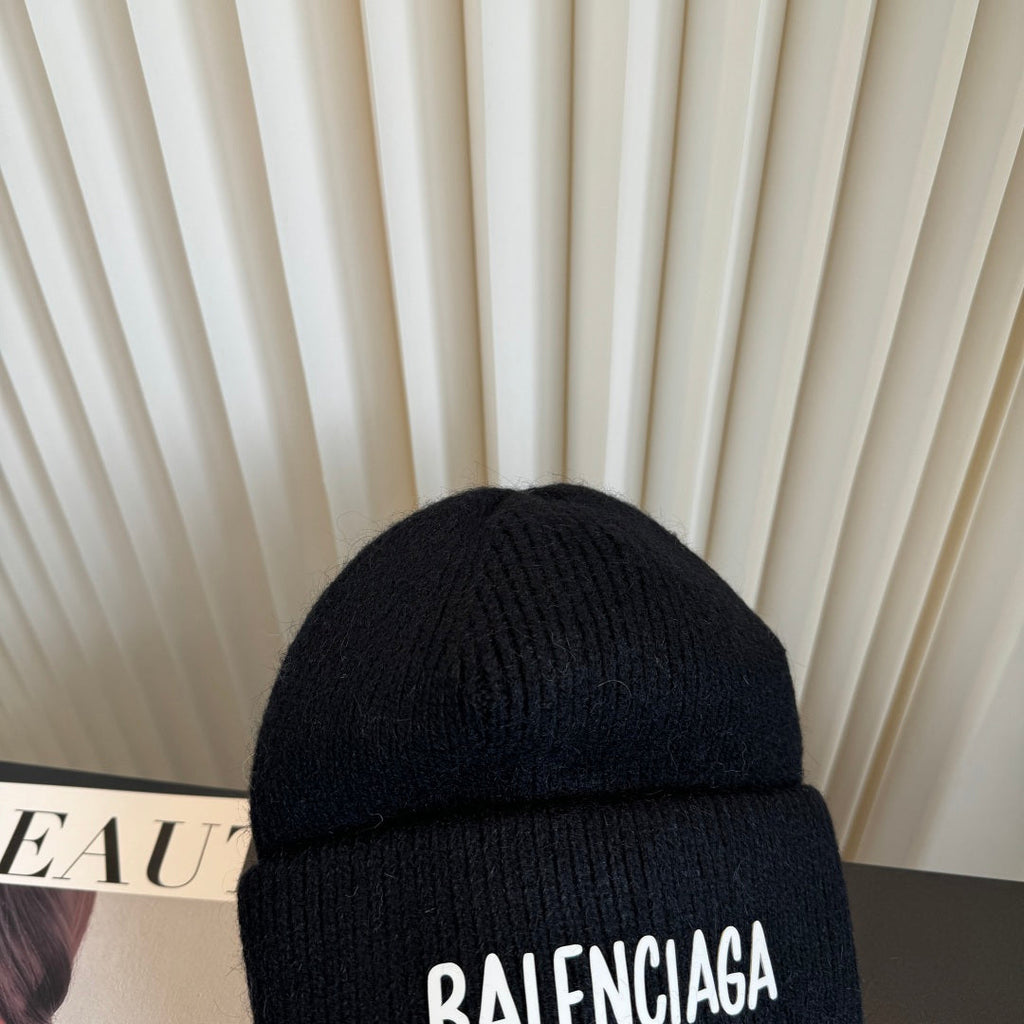 Balenciaga Beanie - image 6