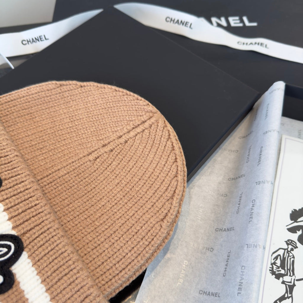 Chanel Beanie - image 9