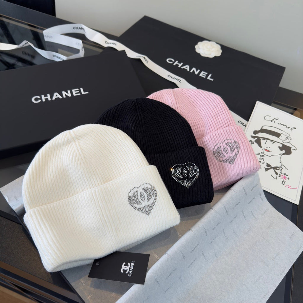 Chanel Beanie - image 9