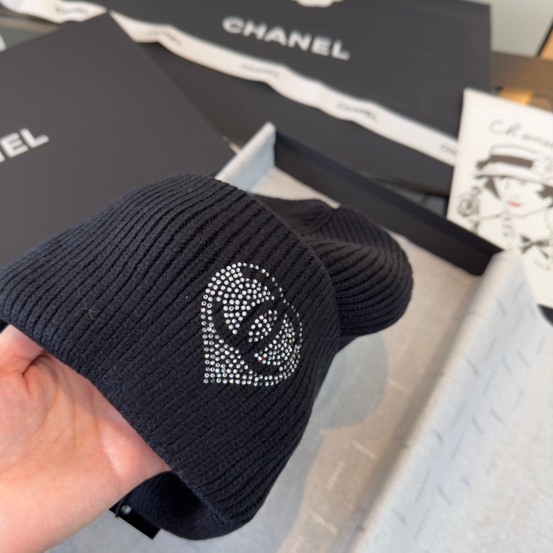 Chanel Beanie - image 8