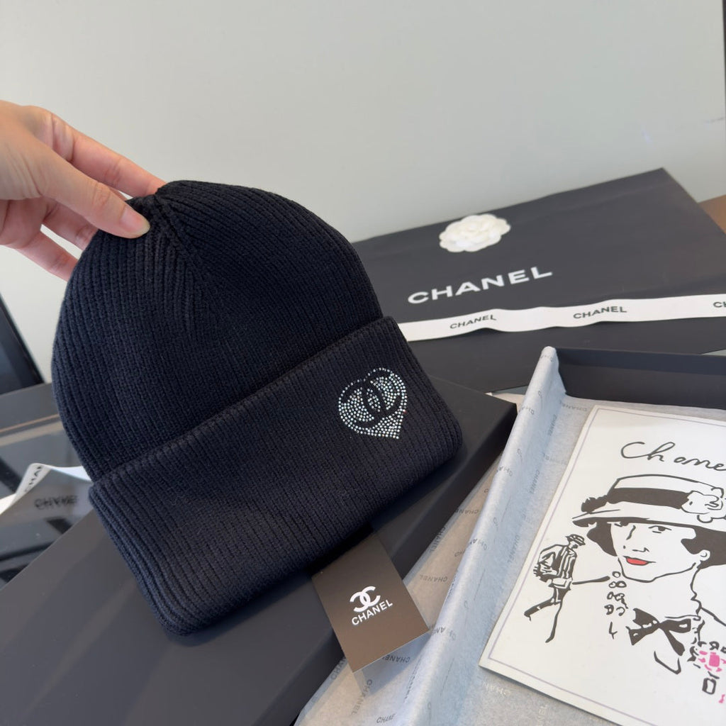 Chanel Beanie - image 5