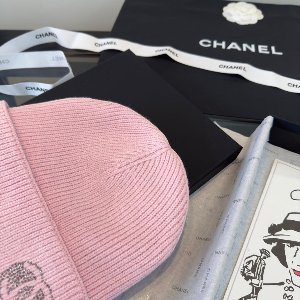 Chanel Beanie - image 6