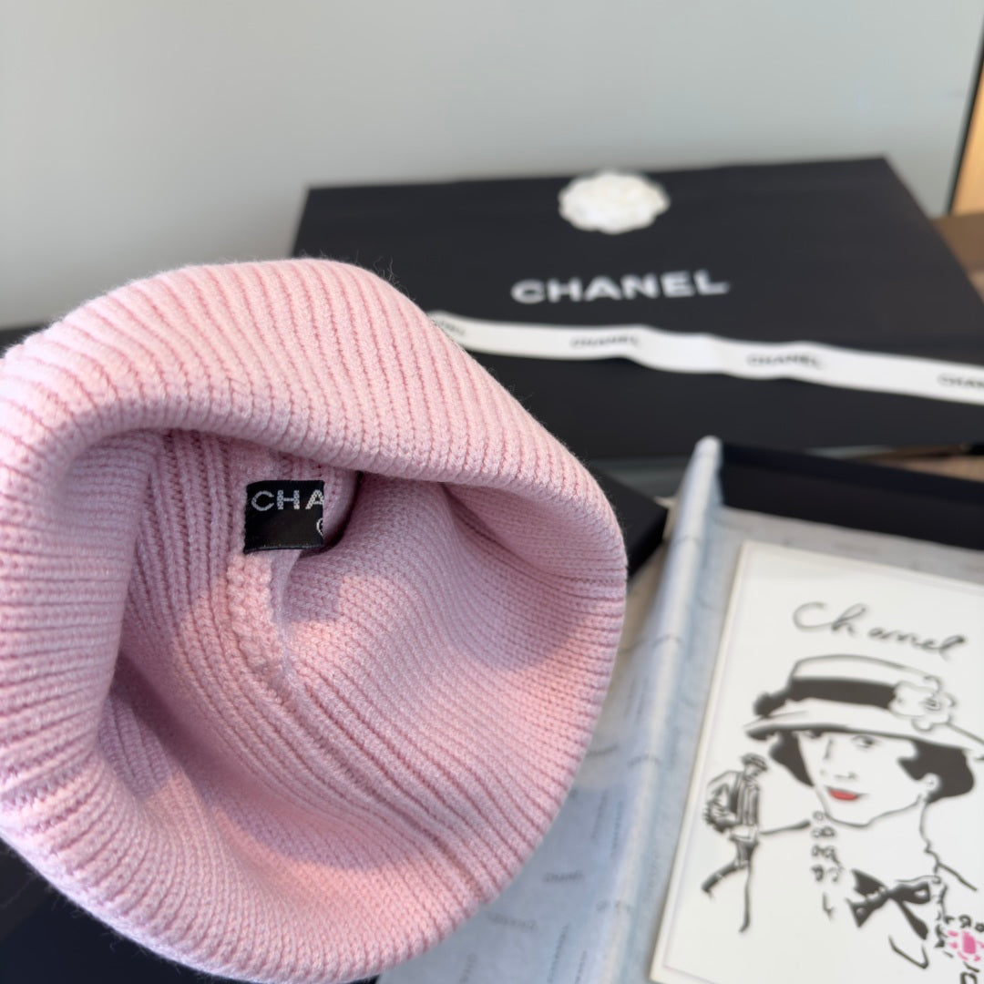 Chanel Beanie - image 7