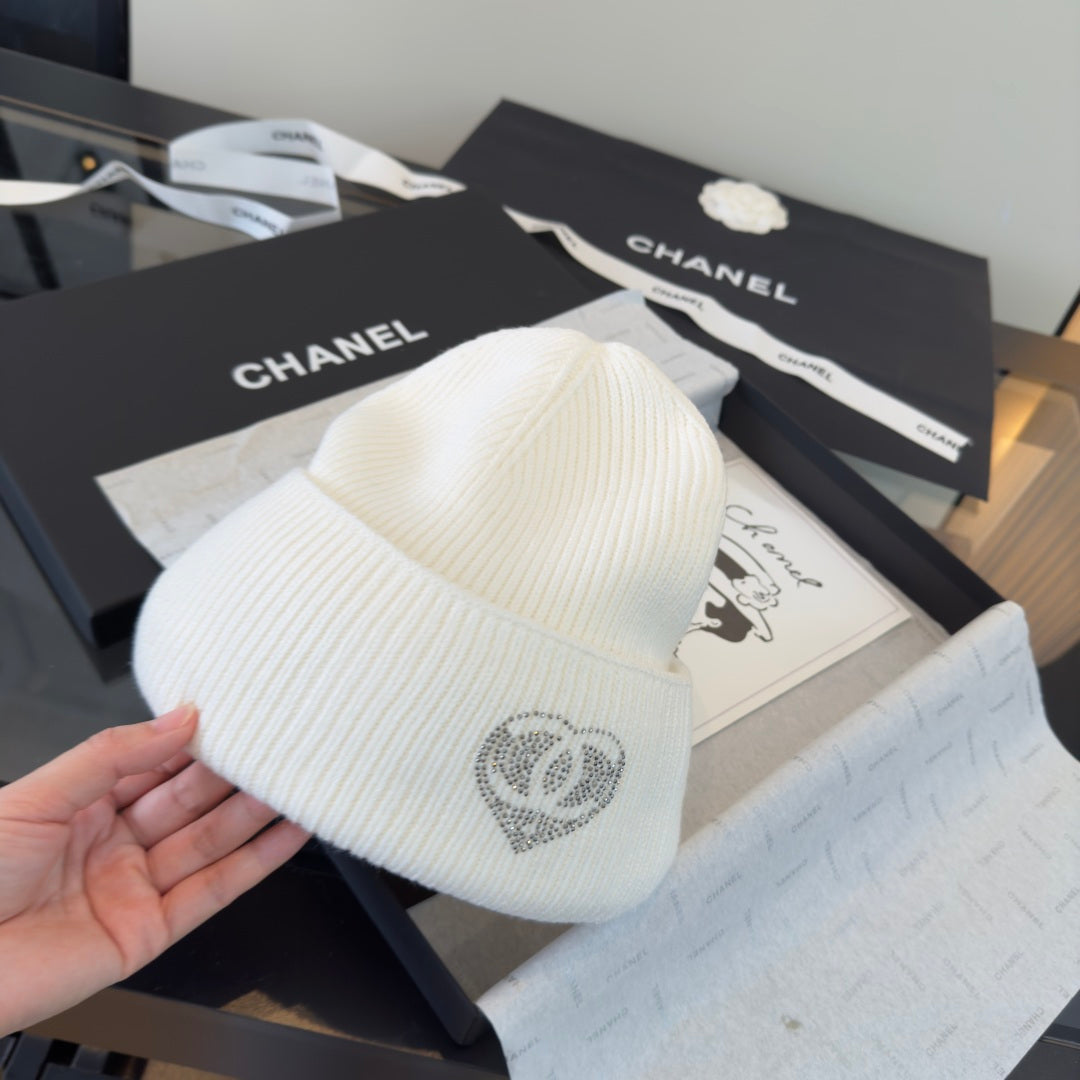 Chanel Beanie - image 5