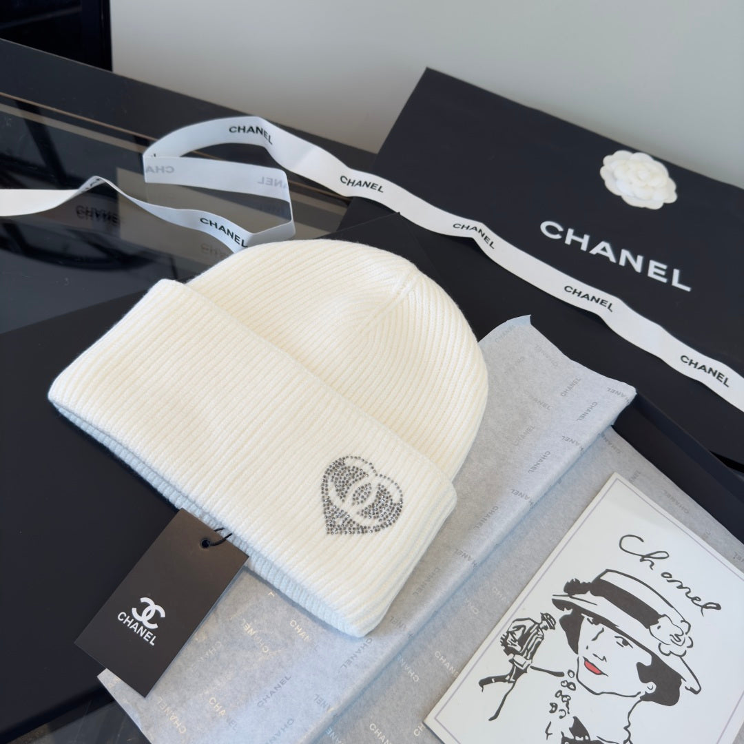 Chanel Beanie - image 6