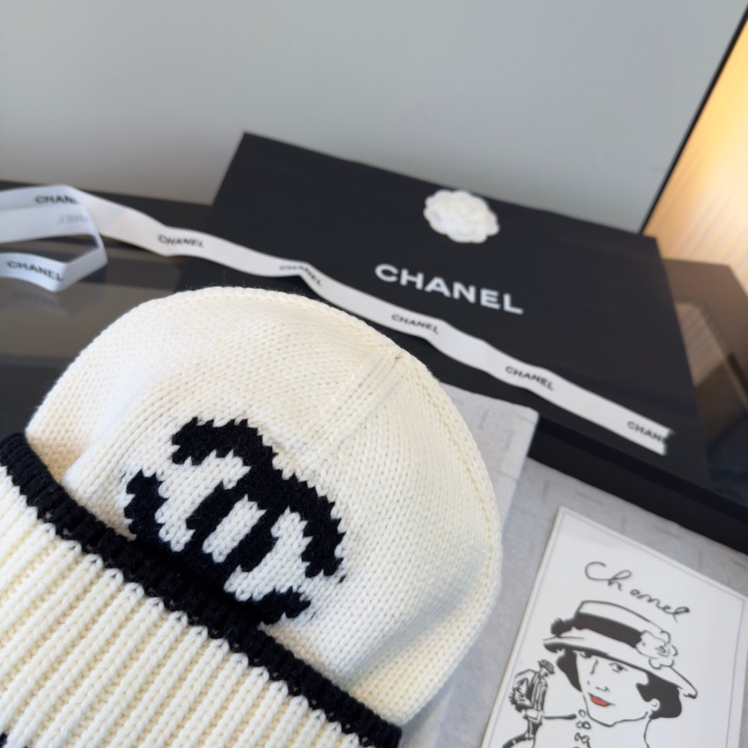 Chanel Beanie - image 7