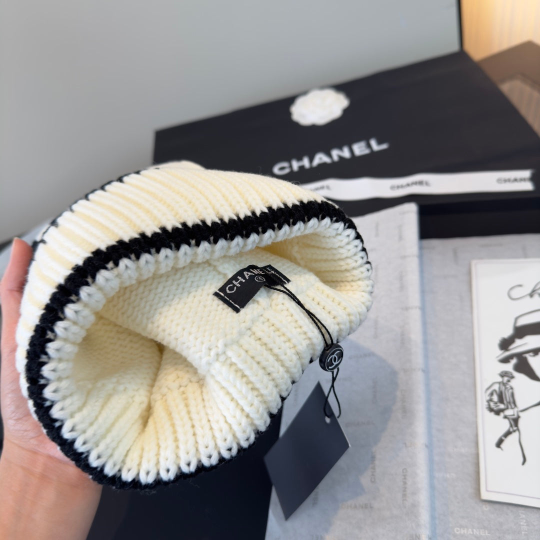 Chanel Beanie - image 8