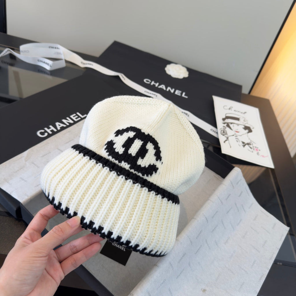 Chanel Beanie - image 6
