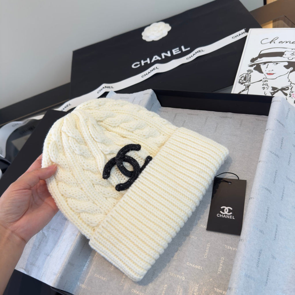 Chanel Knit Beanie - image 5