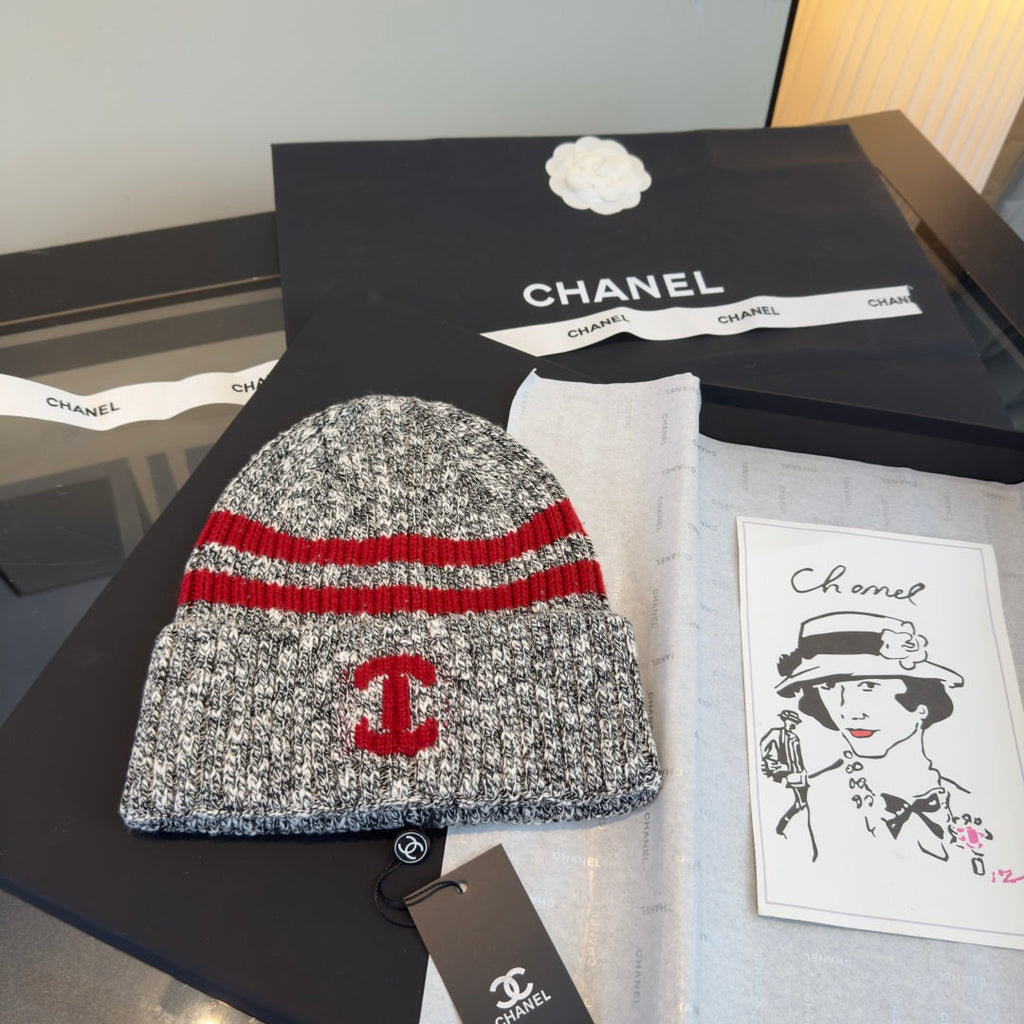 Chanel Knit Beanie - image 5