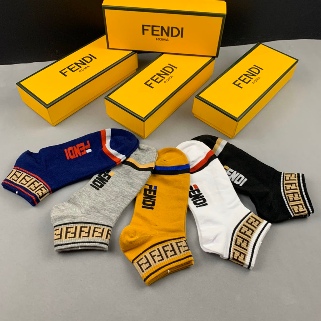 Fendi contrast cuff wordmark ankle socks - view 2