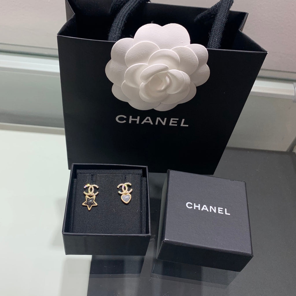 Chanel Interlocking C Heart Star Crystal Accent Earrings - album image 2