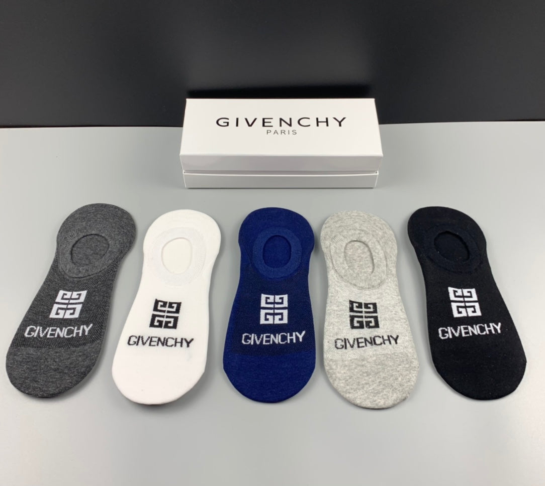 Givenchy monogram letter liner ankle socks - view 1