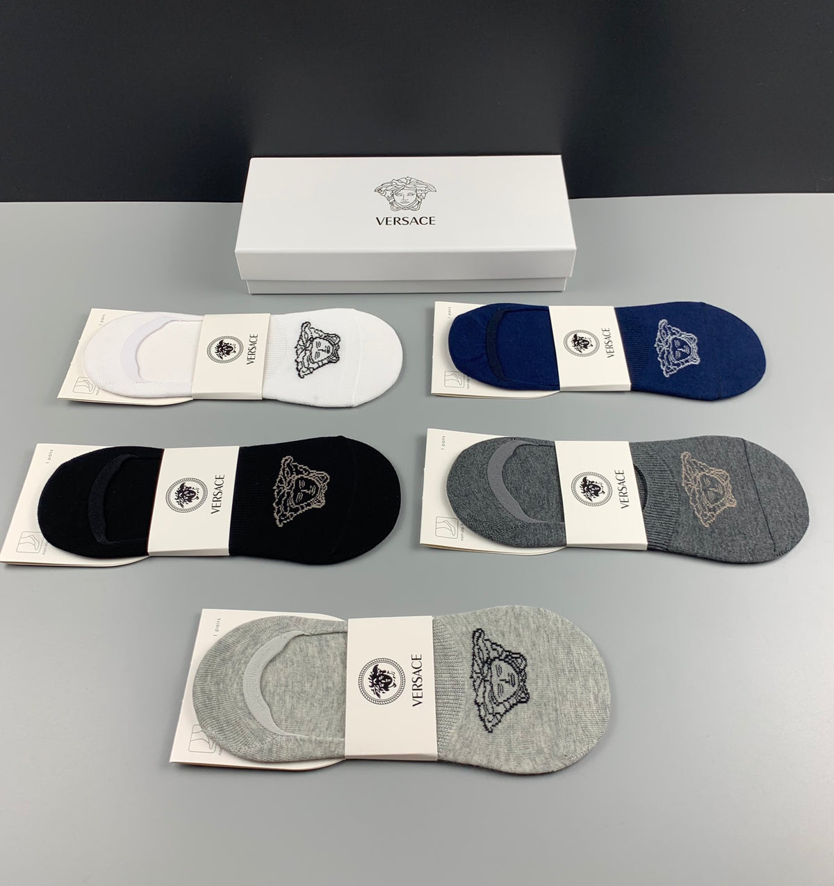Versace tonal medusa front ankle socks - view 3