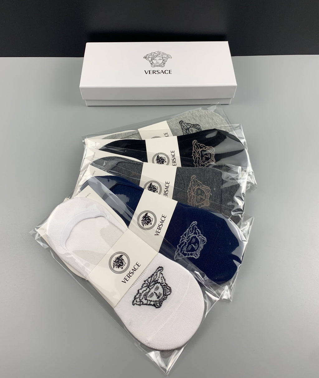 Versace tonal medusa front ankle socks - view 2