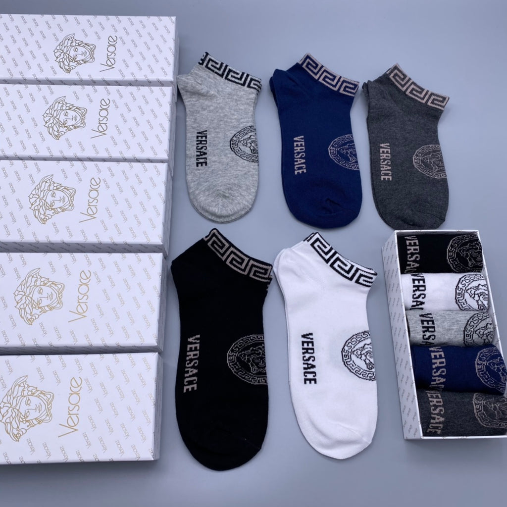 Versace circular medusa print ankle socks - view 6