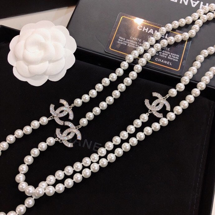 Chanel Pearl Necklace - album image 2