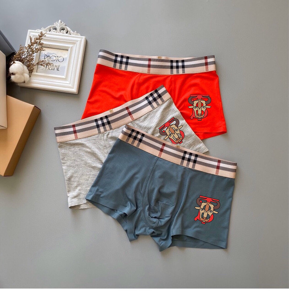 Burberry check waist ornamental crest boxer briefs - view 1