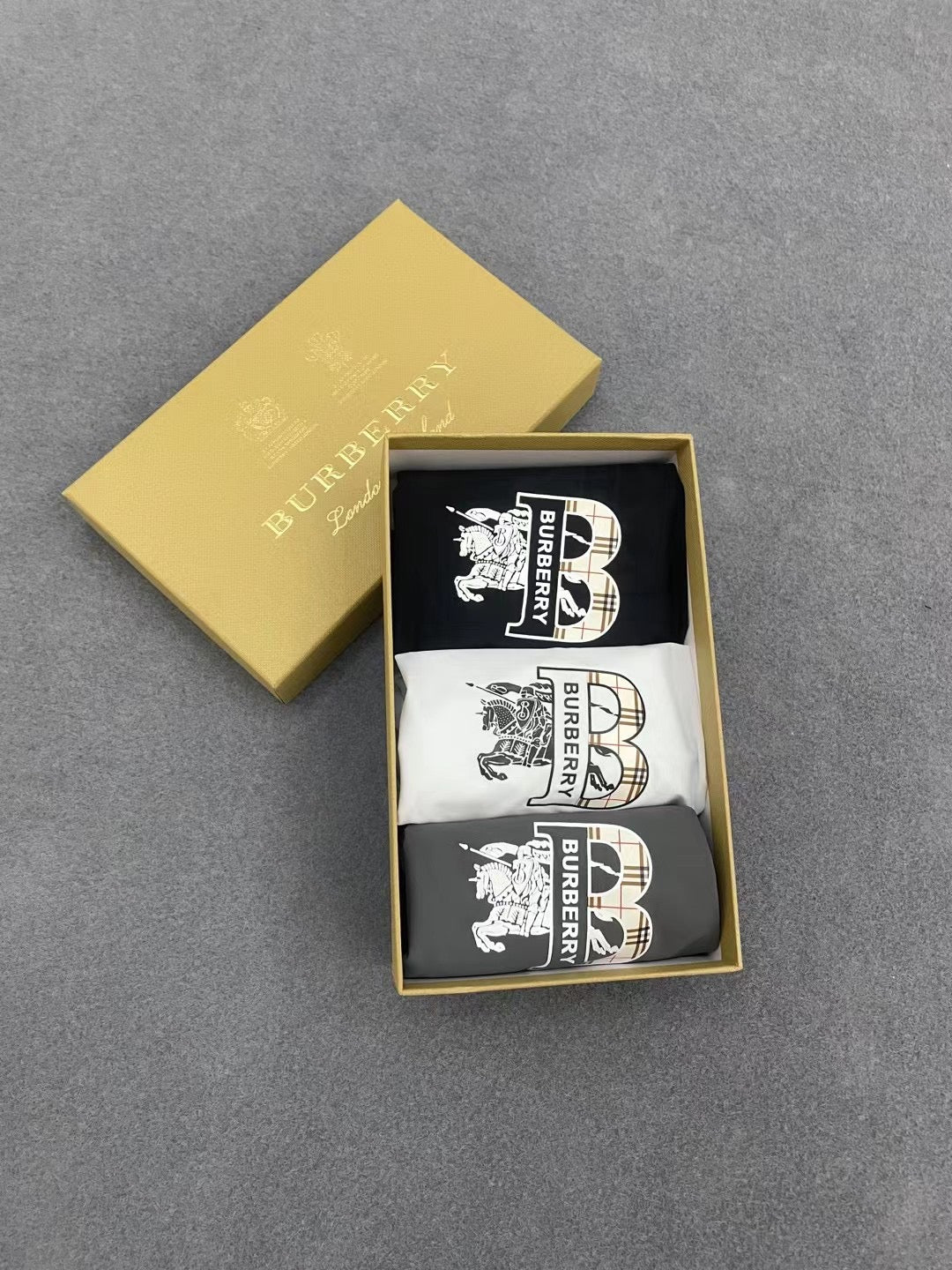 Burberry boxed heraldic b boxer briefs - view 1
