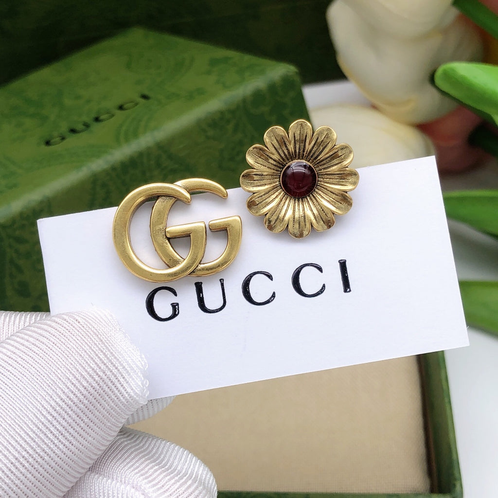 Gucci Asymmetric GG Flower Earrings - product image 1