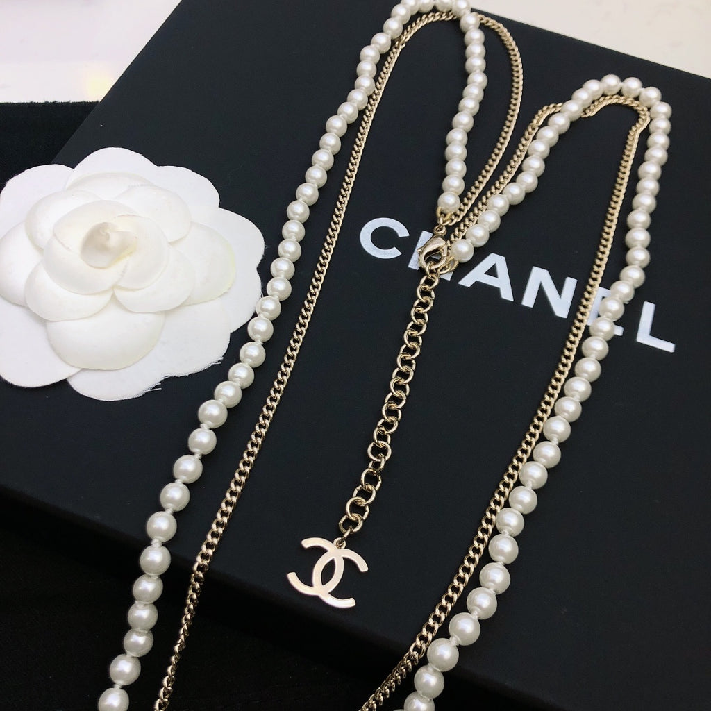 Chanel Interlocking C Necklace - album image 8