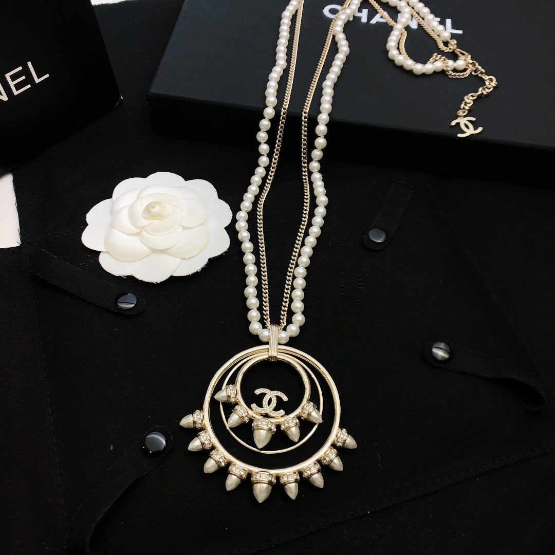 Chanel Interlocking C Necklace - album image 4