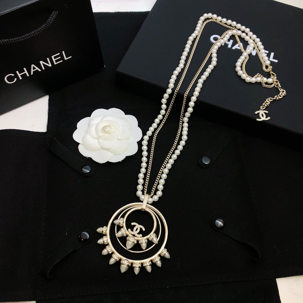 Chanel Interlocking C Necklace - album image 3