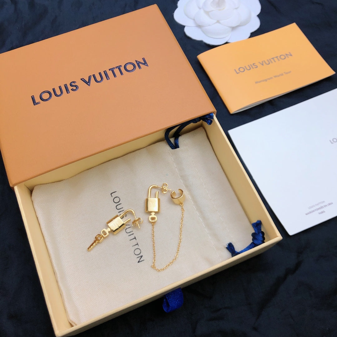 Louis Vuitton Tassel Earrings - album image 6