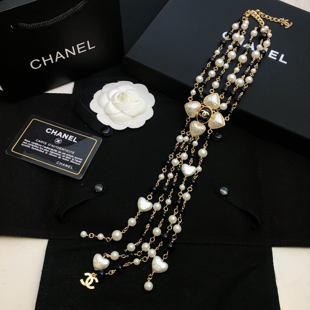 Chanel Pearl Necklace - album image 2